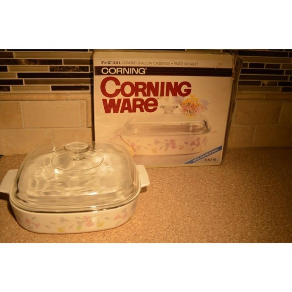 Corning Ware Pastel Bouquet Casserole Dish 2.5 QT
